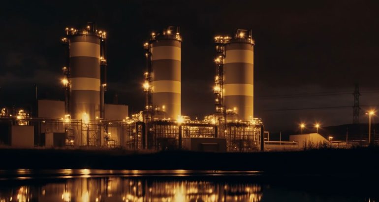 نقش مشاوره تخصصی در بهبود فرآیندهای صنعتی